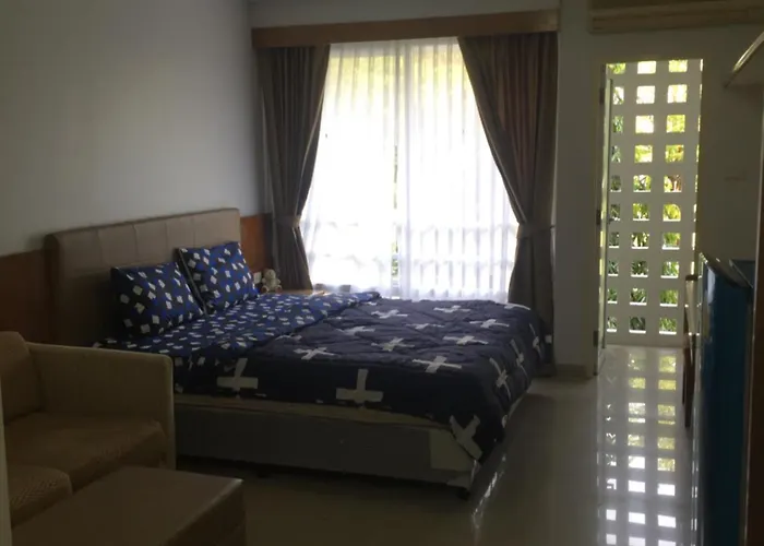 Savi Premium Near Bkk Piyavet Hospital Near Famous Pubs バンコク都